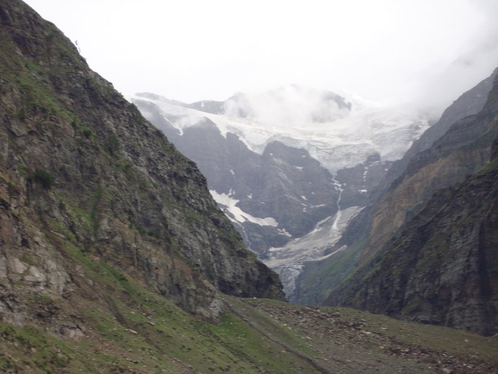 GLACIERS IN LAHUL AND SPITI