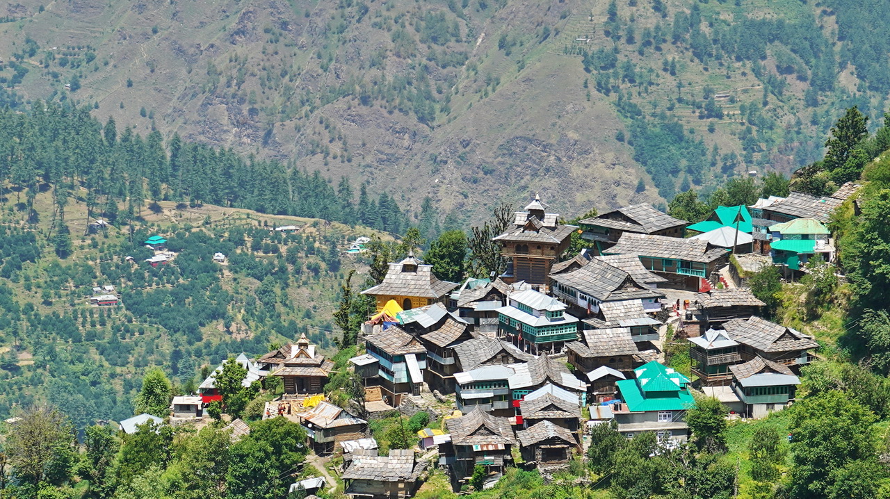 VIEW OF LAROT VILLAGE, CHIRGAON